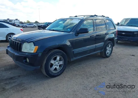 2005 Jeep Grand Cherokee Laredo z USA, uszkodzony, nr VIN 1J4GS48K15C504885